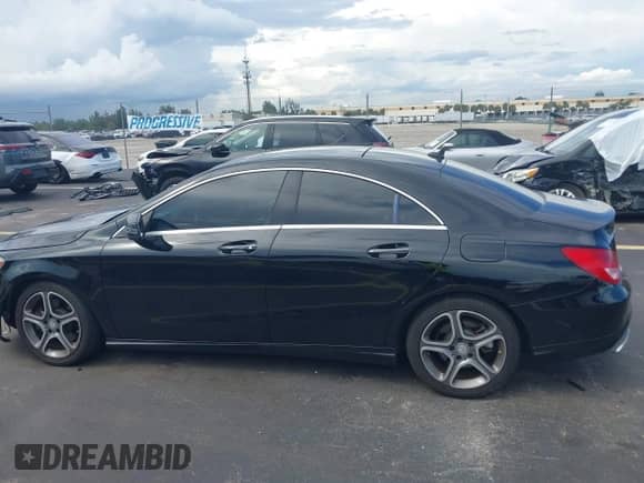 2015 Mercedes-Benz CLA 250 with VIN WDDSJ4GB4FN198507, listed as a IAAI auction lot 43293847 with 109,447 mi miles and . Bid and sale history available at DreamBid. Image 14.