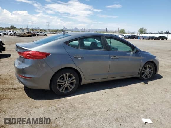 2018 Hyundai Elantra SEL с VIN 5NPD84LFXJH306001, выставлен на аукционе Copart как лот 71048325 с пробегом 134 311 миль миль и Списание • Salvage title. История ставок и продаж доступна на DreamBid. Изображение 3.