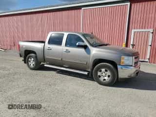 2012 Chevrolet Silverado 1500 LT z VIN 3GCPKSE71CG288749, wystawiony jako Copart lot #82241125 z przebiegiem 279 465 mil mil oraz Czysty tytuł • Clean title. Historia ofert i sprzedaży dostępna na DreamBid. Obrazek 4.