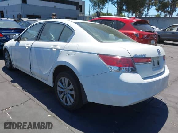 2011 Honda Accord EX with VIN 1HGCP2F78BA046747, listed as a IAAI auction lot 42722128 with Not provided miles and . Bid and sale history available at DreamBid. Image 3.