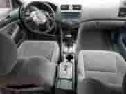 2005 Honda Accord LX z VIN 1HGCM66325A002969, wystawiony jako Copart lot #53979215 z przebiegiem Nie podano mil oraz Szkoda całkowita • Salvage title. Historia ofert i sprzedaży dostępna na DreamBid. Obrazek 8.