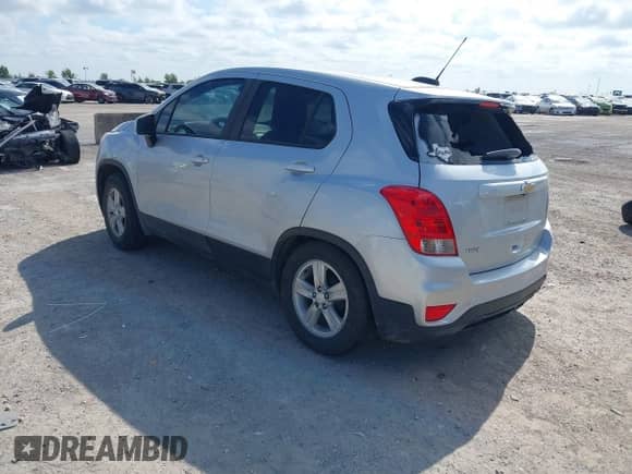2020 Chevrolet Trax LS z VIN 3GNCJKSB1LL231587, wystawiony jako IAAI lot #43065143 z przebiegiem 113 109 mil mil oraz . Historia ofert i sprzedaży dostępna na DreamBid. Obrazek 3.