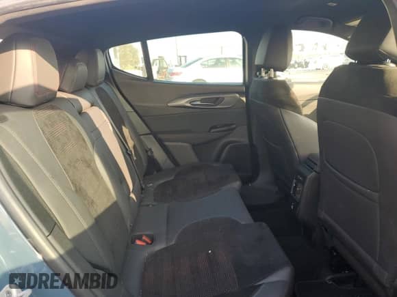 2024 Dodge Hornet R/T z VIN ZACPDFCW1R3A09634, wystawiony jako Copart lot #87491244 z przebiegiem 12 065 mil mil oraz Szkoda całkowita • Salvage title. Historia ofert i sprzedaży dostępna na DreamBid. Obrazek 11.