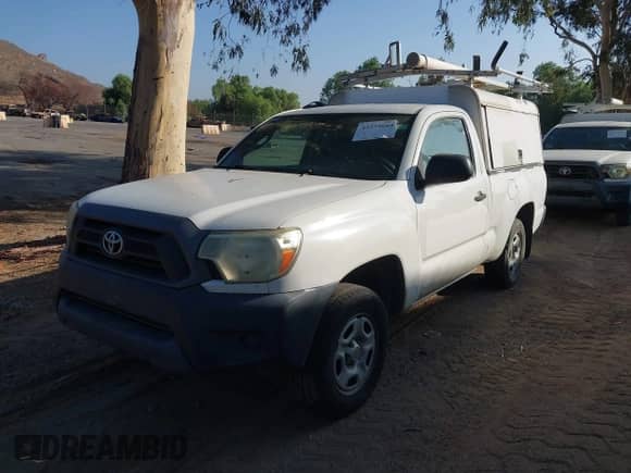 2014 Toyota Tacoma with VIN 5TFNX4CN7EX033818, listed as a IAAI auction lot 43373603 with 130,724 mi miles and . Bid and sale history available at DreamBid. Image 2.