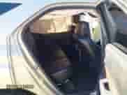 2010 Chevrolet Equinox 2LT z VIN 2CNFLPEY6A6211880, wystawiony jako IAAI lot #41694572 z przebiegiem 317 775 mil mil oraz . Historia ofert i sprzedaży dostępna na DreamBid. Obrazek 8.