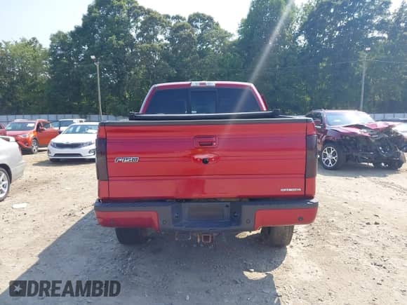 2013 Ford F-150 XL с VIN 1FTFW1EF9DFA26496, выставлен на аукционе IAAI как лот 42676438 с пробегом 248 575 миль миль и . История ставок и продаж доступна на DreamBid. Изображение 16.