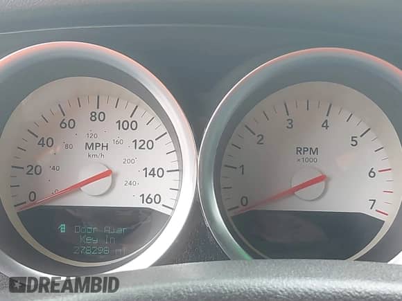 2006 Dodge Magnum R/T z VIN 2D8GV572X6H144116, wystawiony jako IAAI lot #43461911 z przebiegiem 278 298 mil mil oraz . Historia ofert i sprzedaży dostępna na DreamBid. Obrazek 7.