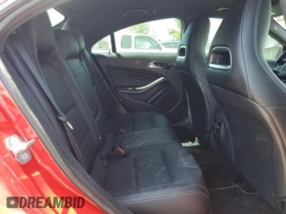 2019 Mercedes-Benz CLA 250 с VIN WDDSJ4EB6KN752191, выставлен на аукционе Copart как лот 64494575 с пробегом 68 978 миль миль и Списание • Salvage title. История ставок и продаж доступна на DreamBid. Изображение 10.