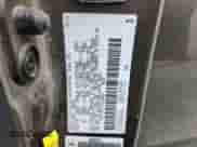 2012 Toyota Tundra Limited z VIN 5TFFY5F17CX126867, wystawiony jako Copart lot #84811695 z przebiegiem 150 642 mil mil oraz Szkoda całkowita • Salvage title. Historia ofert i sprzedaży dostępna na DreamBid. Obrazek 13.