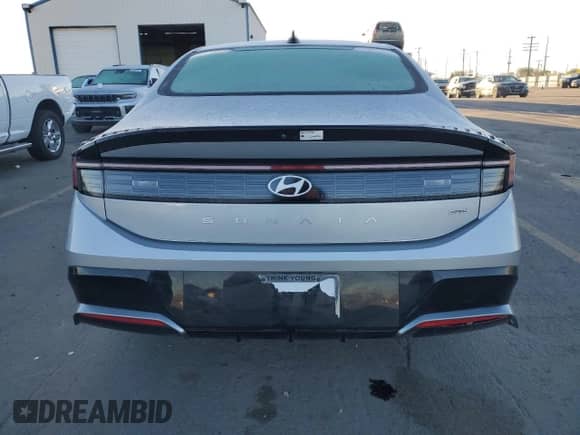 2024 Hyundai Sonata SEL с VIN KMHL64JA6RA396416, выставлен на аукционе Copart как лот 89658105 с пробегом 6 159 миль миль и Списание • Salvage title. История ставок и продаж доступна на DreamBid. Изображение 6.