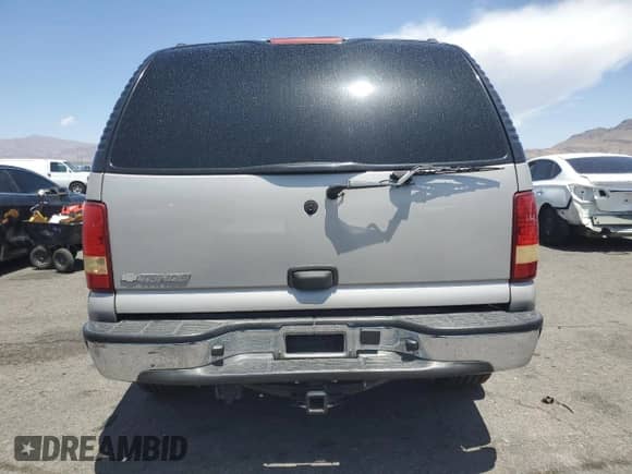 2005 Chevrolet Tahoe LT z VIN 1GNEK13T15J188273, wystawiony jako Copart lot #63410505 z przebiegiem 222 421 mil mil oraz Szkoda całkowita • Salvage title. Historia ofert i sprzedaży dostępna na DreamBid. Obrazek 6.