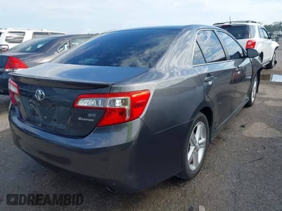 2014 Toyota Camry SE с VIN 4T1BF1FK4EU366299, выставлен на аукционе IAAI как лот 43352996 с пробегом 208 315 миль миль и . История ставок и продаж доступна на DreamBid. Изображение 4.
