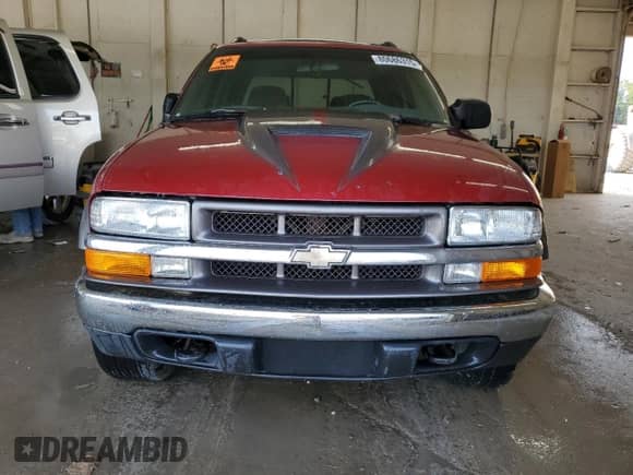 2004 Chevrolet S-10 LS z VIN 1GCDT13X04K127820, wystawiony jako Copart lot #80686315 z przebiegiem 114 224 mil mil oraz Nie do naprawy • Non repairable. Historia ofert i sprzedaży dostępna na DreamBid. Obrazek 5.