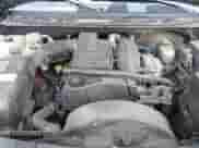 2002 Chevrolet TrailBlazer LTZ z VIN 1GNDT13S122298004, wystawiony jako IAAI lot #40978295 z przebiegiem 241 269 mil mil oraz . Historia ofert i sprzedaży dostępna na DreamBid. Obrazek 10.