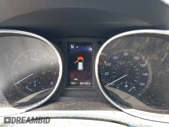 2018 Hyundai Santa Fe Ultimate with VIN 5XYZWDLAXJG531204, listed as a IAAI auction lot 42473418 with 90,726 mi miles and . Bid and sale history available at DreamBid. Image 7.