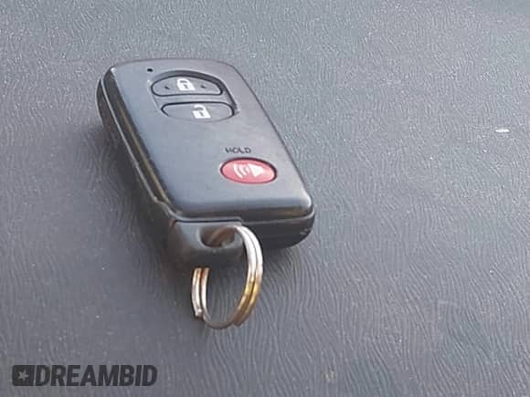 2013 Toyota Prius One с VIN JTDKN3DU8D0339703, выставлен на аукционе IAAI как лот 43434173 с пробегом 266 045 миль миль и . История ставок и продаж доступна на DreamBid. Изображение 11.