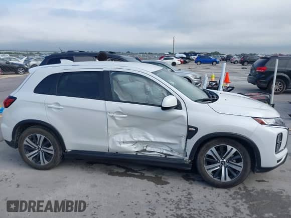 2021 Mitsubishi Outlander ES z VIN JA4APUAU9MU006235, wystawiony jako IAAI lot #42368973 z przebiegiem 86 145 mil mil oraz . Historia ofert i sprzedaży dostępna na DreamBid. Obrazek 6.