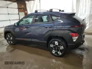 2024 Hyundai Kona SEL с VIN KM8HCCAB3RU119674, выставлен на аукционе Copart как лот 83327474 с пробегом 17 276 миль миль и Списание • Salvage title. История ставок и продаж доступна на DreamBid. Изображение 2.