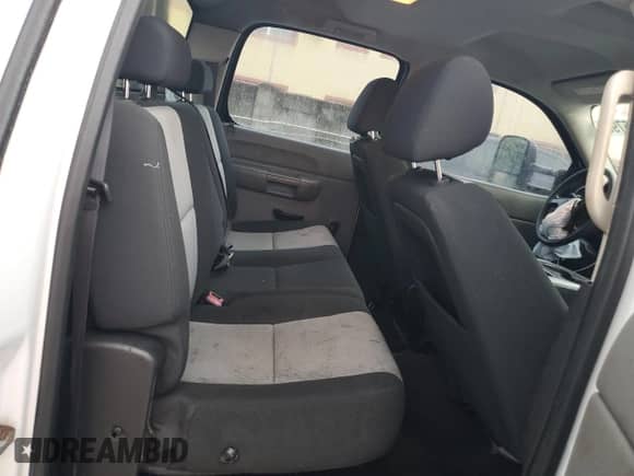 2009 Chevrolet Silverado 3500HD SRW Work Truck с VIN 1GCHC73K59F151622, выставлен на аукционе Copart как лот 71975795 с пробегом 145 812 миль миль и Списание • Salvage title. История ставок и продаж доступна на DreamBid. Изображение 10.