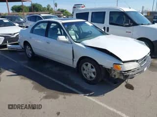 1996 Honda Accord EX z VIN 1HGCE6679TA020995, wystawiony jako IAAI lot #42204592 z przebiegiem 198 263 mil mil oraz . Historia ofert i sprzedaży dostępna na DreamBid. Obrazek 1.