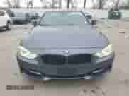 2013 BMW 3 Series 335i xDrive z VIN WBA3B9G57DNR89935, wystawiony jako Copart lot #52589845 z przebiegiem 198 094 mil mil oraz Szkoda całkowita • Salvage title. Historia ofert i sprzedaży dostępna na DreamBid. Obrazek 5.