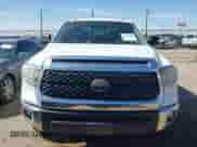 2018 Toyota Tundra SR с VIN 5TFUW5F18JX747478, выставлен на аукционе IAAI как лот 42315962 с пробегом 72 271 миль миль и . История ставок и продаж доступна на DreamBid. Изображение 12.