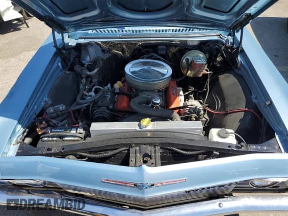 1965 Chevrolet Impala с VIN 166375S184088, выставлен на аукционе Copart как лот 60350934 с пробегом 77 266 миль миль и На запчасти • Non repairable. История ставок и продаж доступна на DreamBid. Изображение 11.
