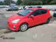 2014 Toyota Prius One z VIN JTDKDTB38E1568472, wystawiony jako Copart lot #80910675 z przebiegiem 111 281 mil mil oraz Szkoda całkowita • Salvage title. Historia ofert i sprzedaży dostępna na DreamBid. Obrazek 1.