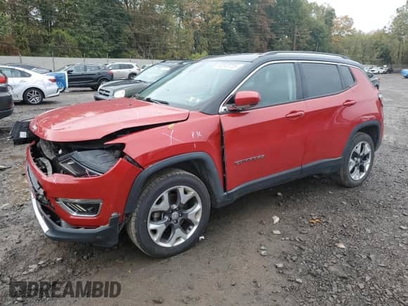 2019 Jeep Compass Limited z VIN 3C4NJDCB9KT666660, wystawiony jako Copart lot #82343725 z przebiegiem 78 990 mil mil oraz Szkoda całkowita • Salvage title. Historia ofert i sprzedaży dostępna na DreamBid. Obrazek 1.