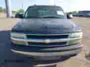 2004 Chevrolet Suburban LS with VIN 3GNEC16Z94G327949, listed as a IAAI auction lot 42922240 with 171,156 mi miles and . Bid and sale history available at DreamBid. Image 6.