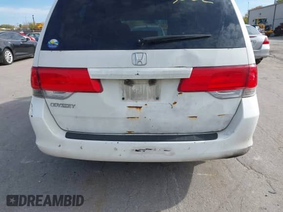 2008 Honda Odyssey EX z VIN 5FNRL38468B024033, wystawiony jako IAAI lot #43543022 z przebiegiem Nie podano mil oraz . Historia ofert i sprzedaży dostępna na DreamBid. Obrazek 15.