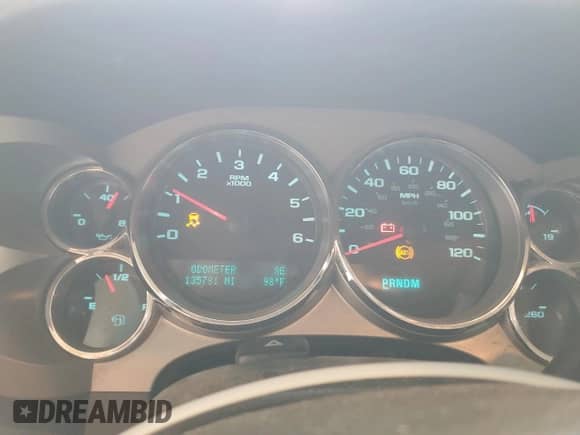 2012 Chevrolet Silverado 1500 LT с VIN 1GCPKSE79CF223911, выставлен на аукционе Copart как лот 81384155 с пробегом 135 781 миль миль и Списание • Salvage title. История ставок и продаж доступна на DreamBid. Изображение 9.