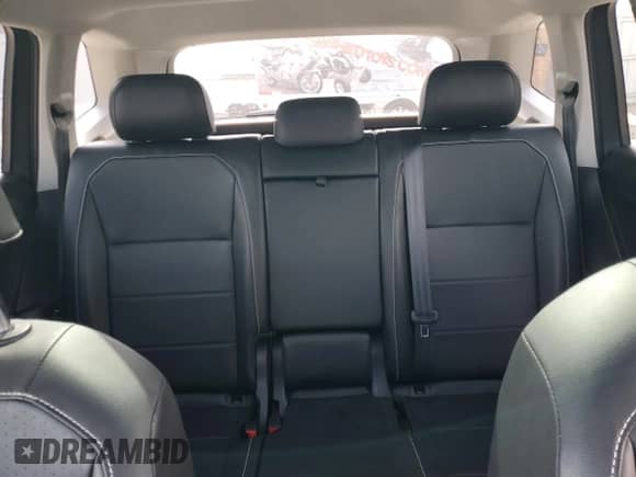 2021 Volkswagen Tiguan SE z VIN 3VV2B7AX6MM143479, wystawiony jako Copart lot #70467025 z przebiegiem 36 410 mil mil oraz Szkoda całkowita • Salvage title. Historia ofert i sprzedaży dostępna na DreamBid. Obrazek 10.