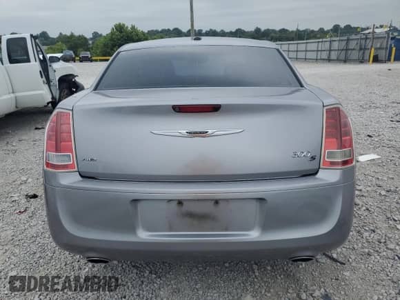 2014 Chrysler 300 S with VIN 2C3CCAGG3EH166842, listed as a Copart auction lot 67231315 with 155,438 mi miles and Non repairable. Bid and sale history available at DreamBid. Image 6.