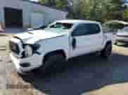 2016 Toyota Tacoma SR with VIN 5TFCZ5AN5GX040084, listed as a Copart auction lot 80111005 with 171,595 mi miles and Salvage title. Bid and sale history available at DreamBid. Image 1.