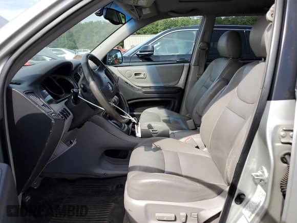 2003 Toyota Highlander с VIN JTEGF21A630080484, выставлен на аукционе Copart как лот 70537915 с пробегом 199 597 миль миль и Списание • Salvage title. История ставок и продаж доступна на DreamBid. Изображение 7.