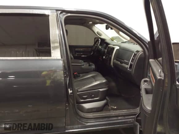 2016 Ram 1500 Laramie с VIN 1C6RR7NT8GS251511, выставлен на аукционе IAAI как лот 43372889 с пробегом 138 428 миль миль и . История ставок и продаж доступна на DreamBid. Изображение 5.