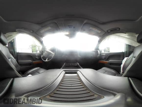 2018 Chevrolet Silverado 2500HD High Country с VIN 1GC1KXEY0JF116819, выставлен на аукционе IAAI как лот 42502418 с пробегом 113 411 миль миль и . История ставок и продаж доступна на DreamBid. Изображение 18.