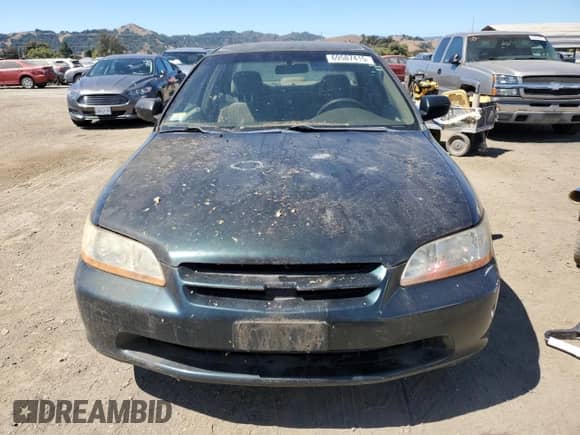 2000 Honda Accord SE with VIN JHMCG6690YC017973, listed as a Copart auction lot 69587415 with 208,111 mi miles and Clean title. Bid and sale history available at DreamBid. Image 5.