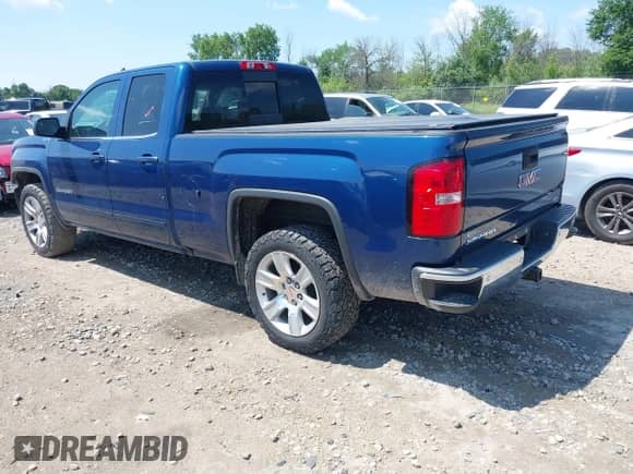 2016 GMC Sierra 1500 SLE with VIN 1GTV2MECXGZ152013, listed as a IAAI auction lot 42637355 with 103,961 mi miles and . Bid and sale history available at DreamBid. Image 3.
