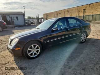 2007 Mercedes-Benz C 280 Luxury с VIN WDBRF92H87F908537, выставлен на аукционе Copart как лот 71366535 с пробегом 101 854 миль миль и Списание • Salvage title. История ставок и продаж доступна на DreamBid. Изображение 1.