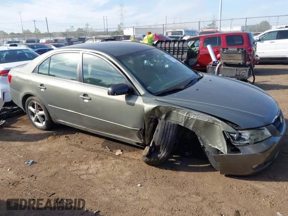 2007 Hyundai Sonata SE с VIN 5NPEU46F87H208041, выставлен на аукционе IAAI как лот 43348344 с пробегом 112 573 миль миль и . История ставок и продаж доступна на DreamBid. Изображение 13.