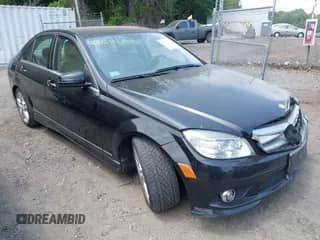 2010 Mercedes-Benz C 300 Sport с VIN WDDGF8BB7AF401592, выставлен на аукционе IAAI как лот 42812122 с пробегом 133 802 миль миль и . История ставок и продаж доступна на DreamBid. Изображение 1.