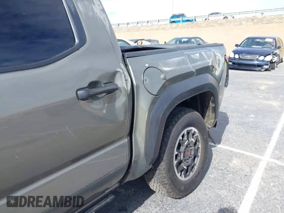 2024 Toyota Tacoma SR5 with VIN 3TMLB5JN6RM027745, listed as a IAAI auction lot 41479793 with 16,376 mi miles and . Bid and sale history available at DreamBid. Image 18.