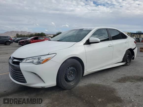 2015 Toyota Camry LE с VIN 4T4BF1FK9FR486834, выставлен на аукционе Copart как лот 86517805 с пробегом 99 946 миль миль и Списание • Salvage title. История ставок и продаж доступна на DreamBid. Изображение 1.