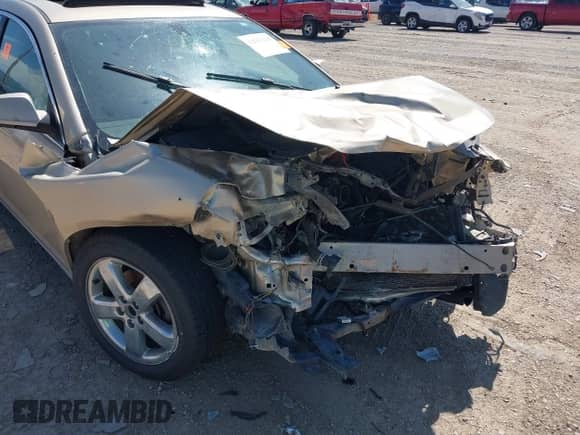 2008 Chevrolet Malibu LTZ with VIN 1G1ZK57B28F277725, listed as a IAAI auction lot 42513215 with Not provided miles and . Bid and sale history available at DreamBid. Image 6.