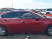 2015 Nissan Altima S z VIN 1N4AL3AP0FN371511, wystawiony jako IAAI lot #43112320 z przebiegiem Nie podano mil oraz . Historia ofert i sprzedaży dostępna na DreamBid. Obrazek 13.