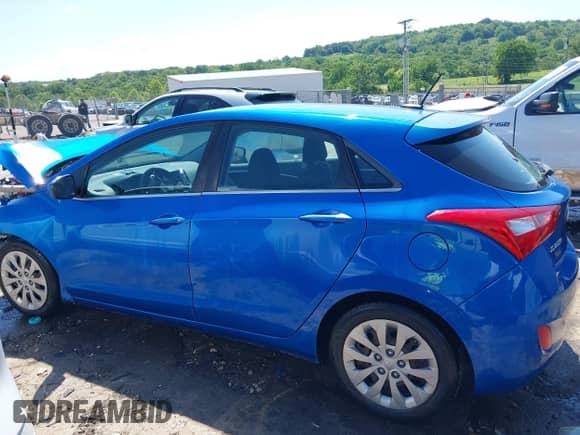 2017 Hyundai Elantra z VIN KMHD35LHXHU375532, wystawiony jako IAAI lot #42147492 z przebiegiem 109 532 mil mil oraz . Historia ofert i sprzedaży dostępna na DreamBid. Obrazek 15.