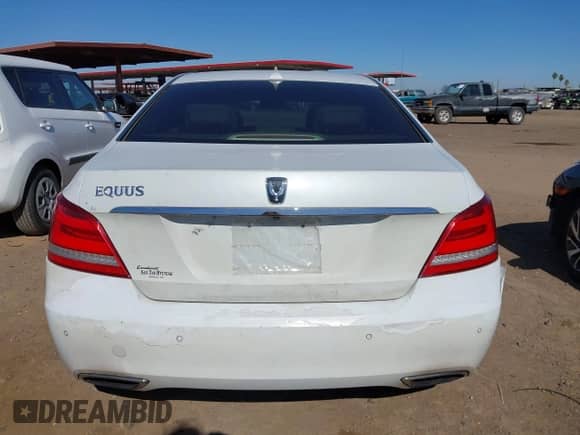 2014 Hyundai Equus Ultimate z VIN KMHGH4JH8EU080789, wystawiony jako IAAI lot #41781207 z przebiegiem 113 032 mil mil oraz . Historia ofert i sprzedaży dostępna na DreamBid. Obrazek 16.