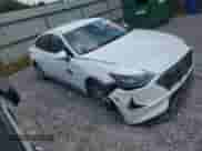2020 Hyundai Sonata SE z VIN 5NPEG4JA0LH036990, wystawiony jako Copart lot #64201625 z przebiegiem 86 559 mil mil oraz Czysty tytuł • Clean title. Historia ofert i sprzedaży dostępna na DreamBid. Obrazek 4.
